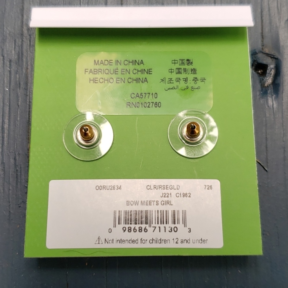 NWT Kate Spade 'Bow Meets Girl' rose gold earrings - Picture 5 of 5